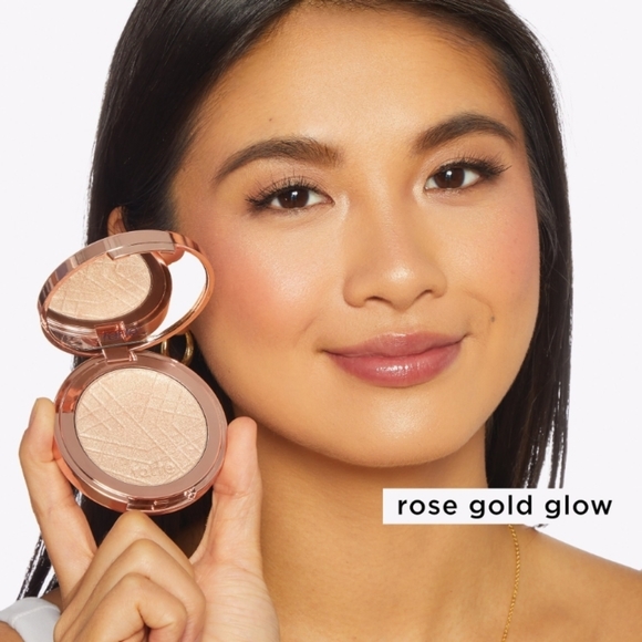 Rose Gold Glow | Shimmering Light Highlighter | Tarte | Brand New in Box | NWT - Picture 9 of 12